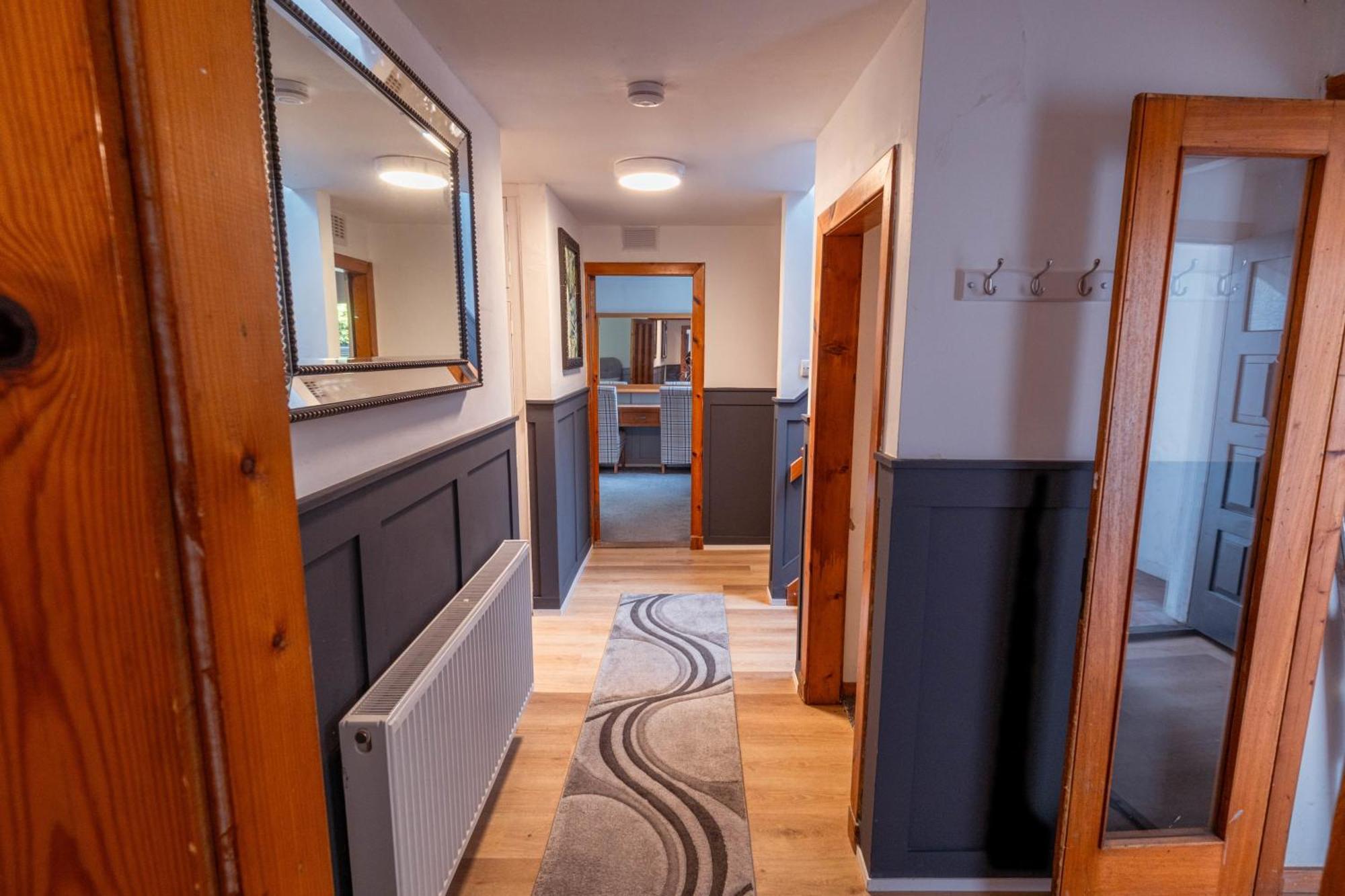 Large Country House With Garden, Outdoor Spa Area & Games Room With Hot Tub And Fire Pit Wigtown Exterior foto